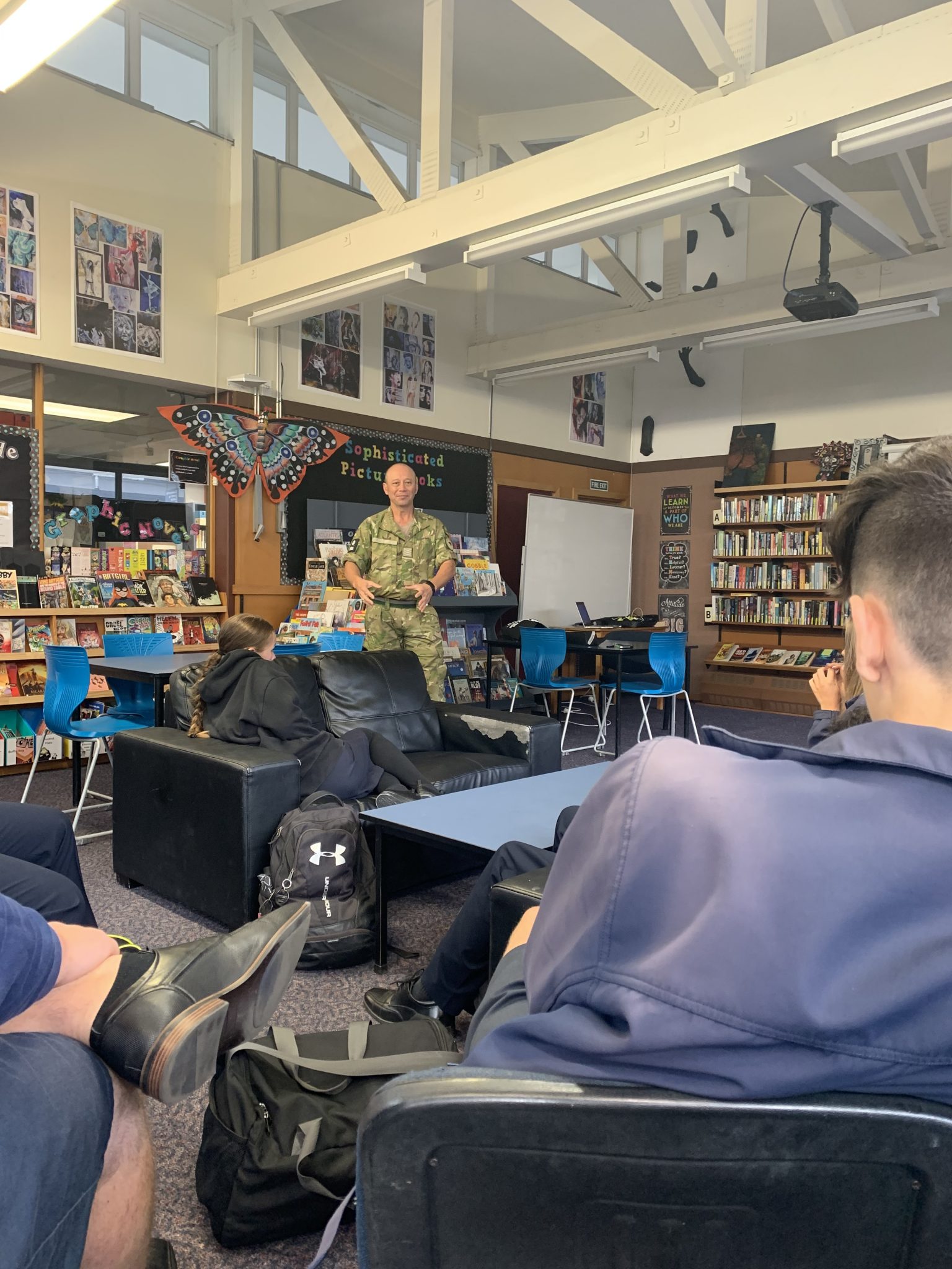 nz-defence-force-careers-visit-thames-high-school